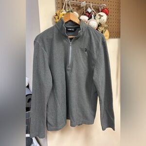Men’s North Face Pullover